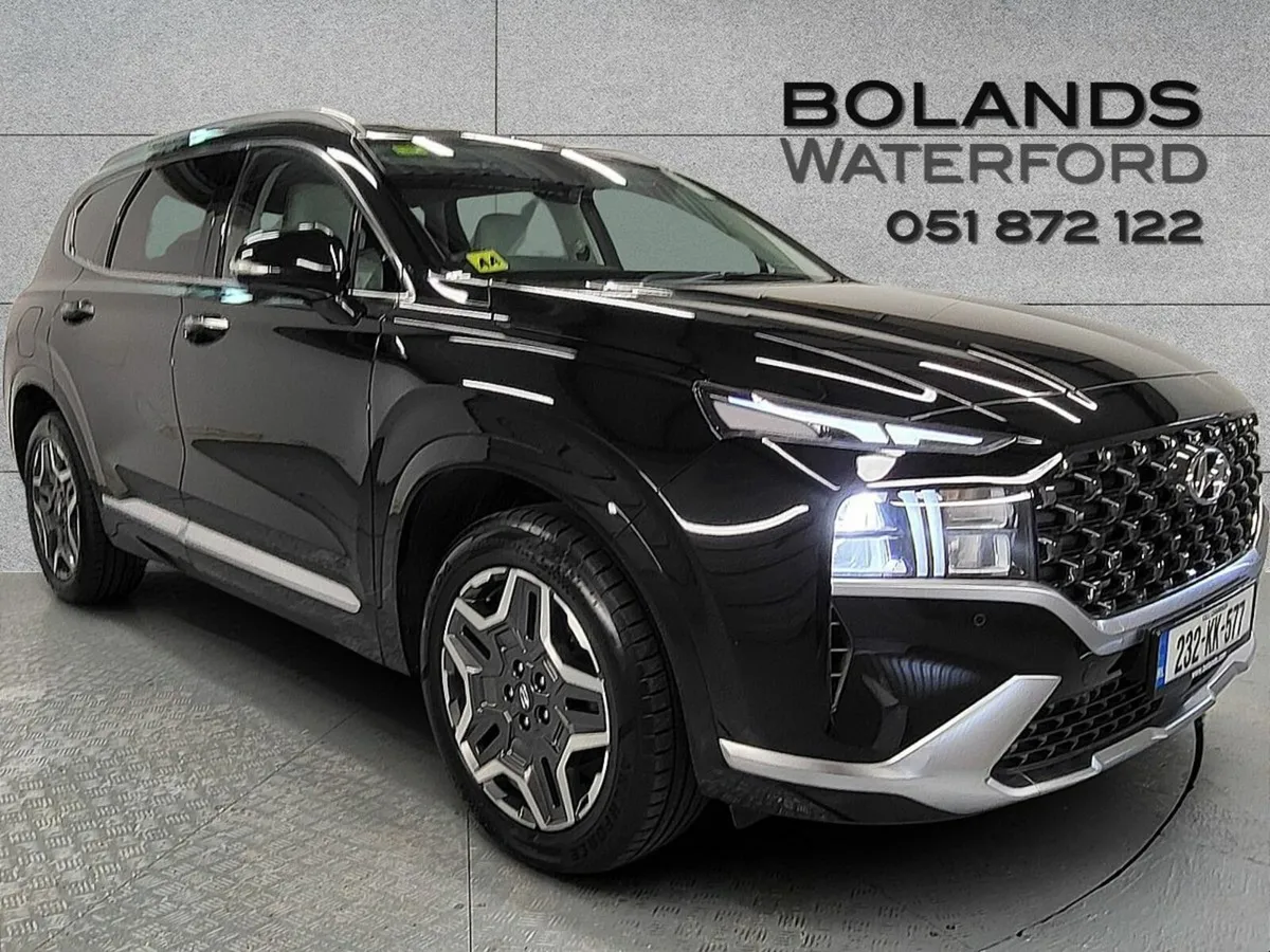 Hyundai Santa Fe 1.6 PHEV 4WD Executive Plus Auto - Image 1