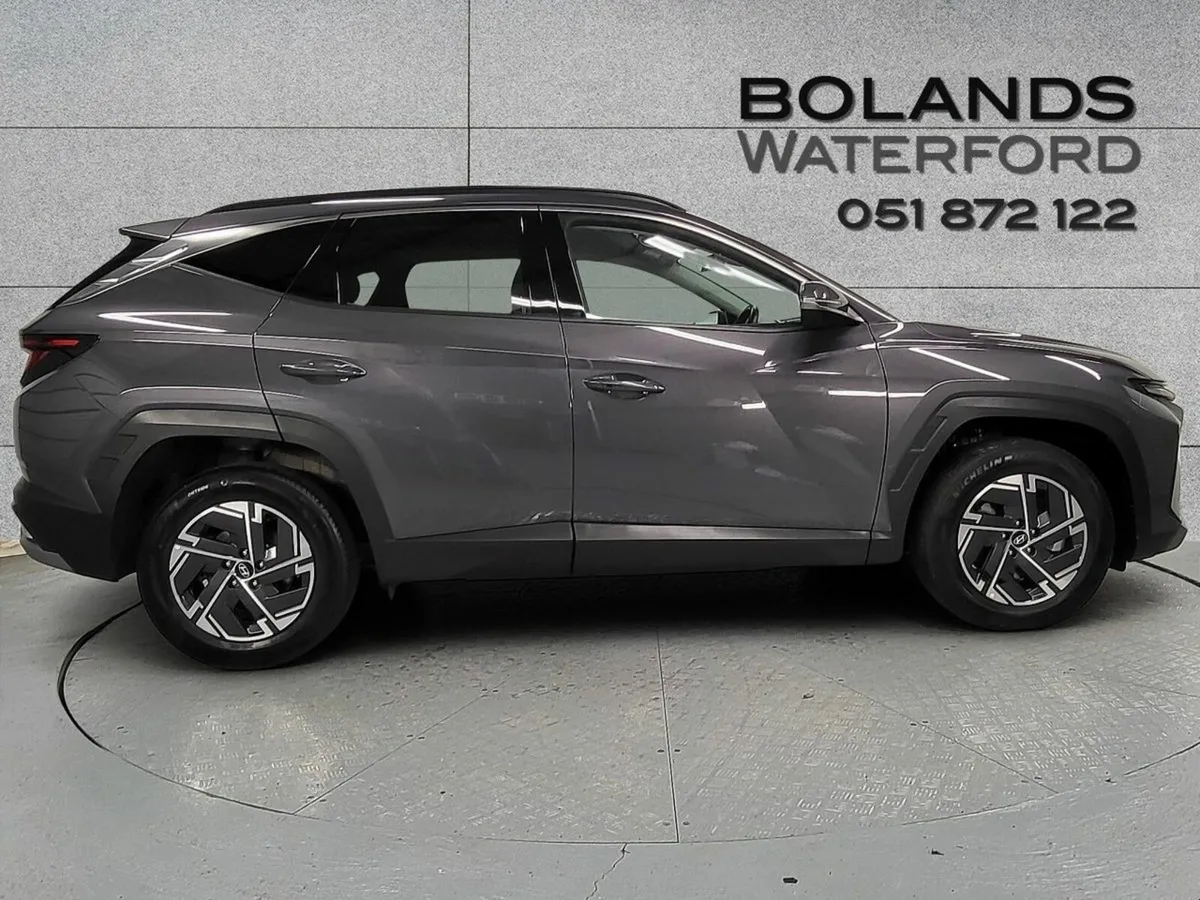 Hyundai Tucson Tucson FL Executive HEV Auto - Image 4