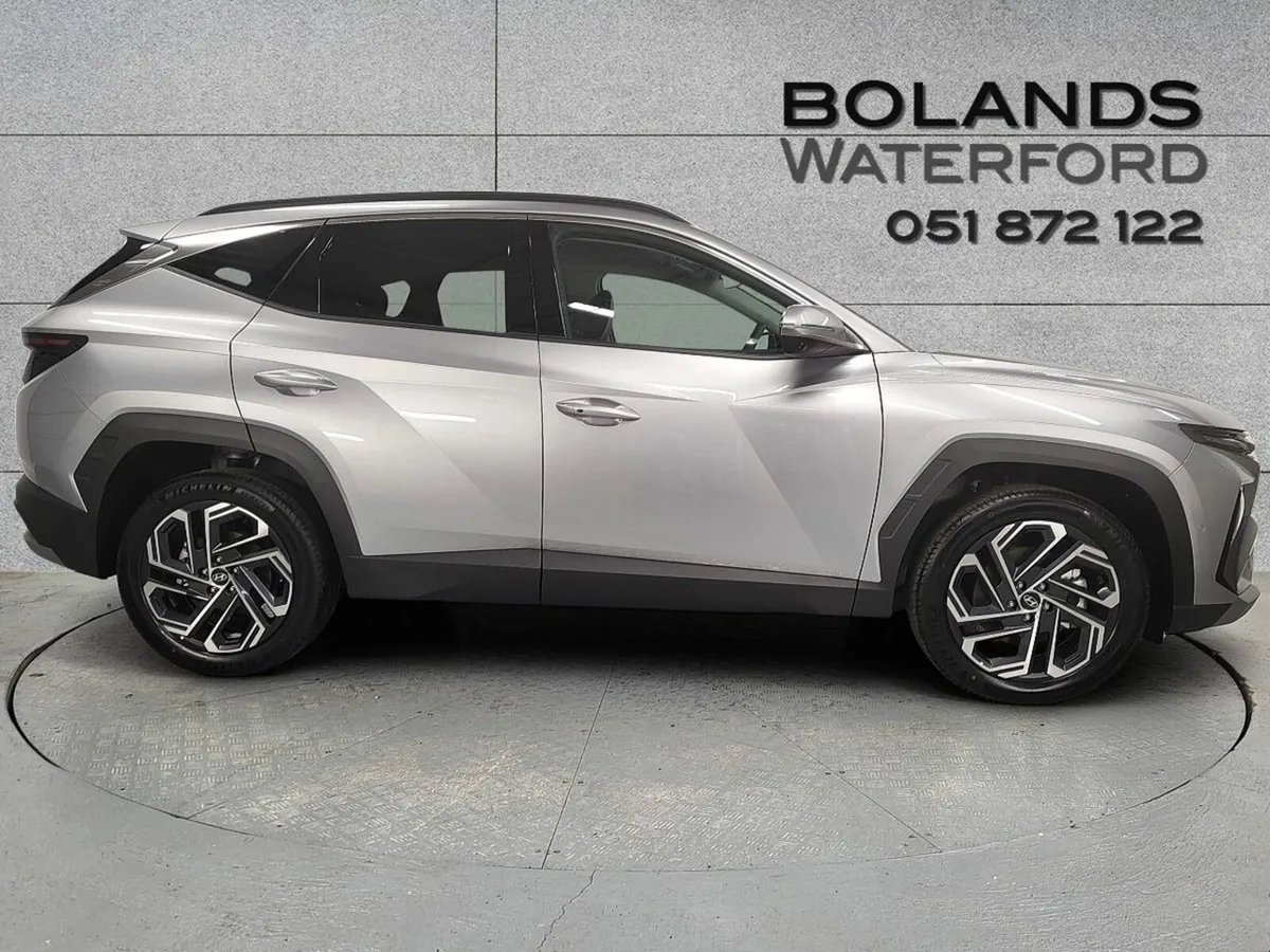 Hyundai Tucson Tucson FL Executive PLUS HEV Auto - Image 4