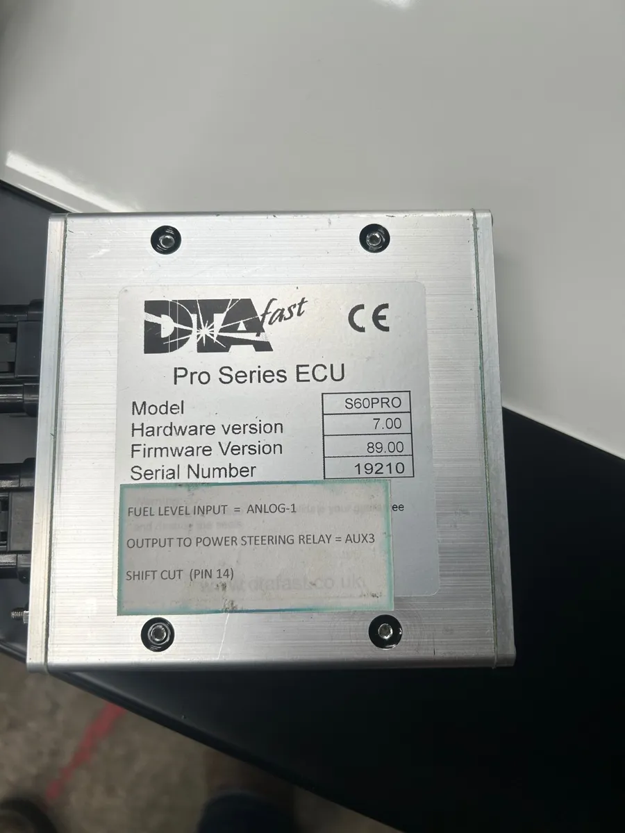 Ford Escort 1977 - Image 2