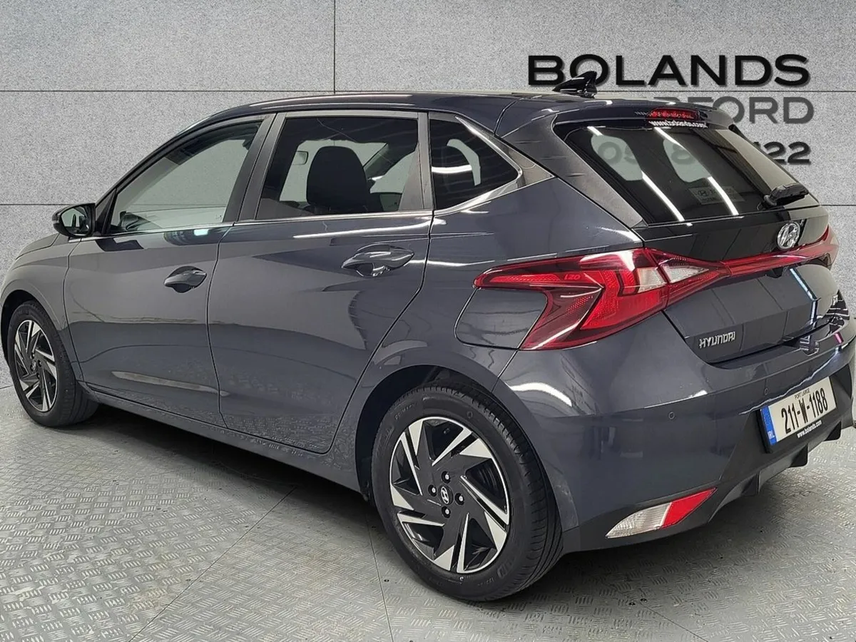 Hyundai i20 1.2 Deluxe Plus Finance from €87 per w - Image 3