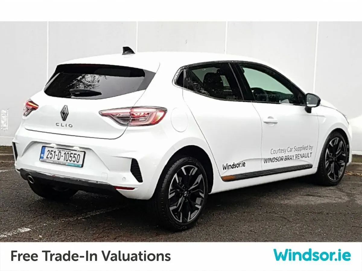 Renault Clio TCe 90 DFull Techno - Image 2