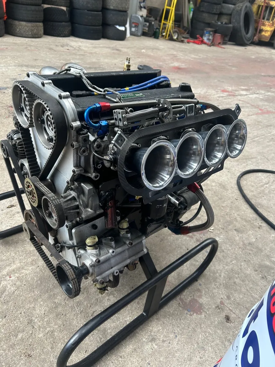 Ford Escort 1977 - Image 1