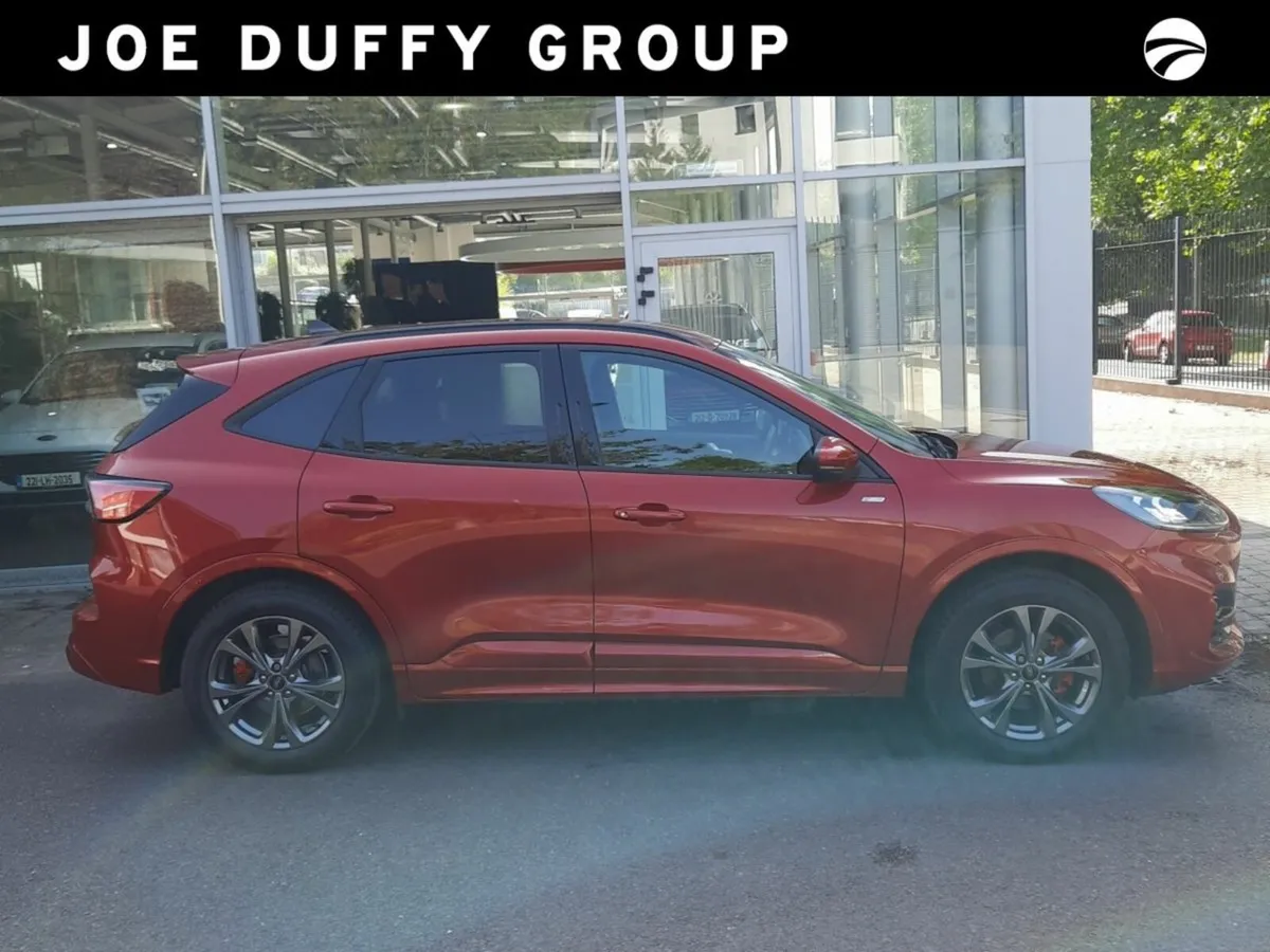 Ford Kuga 2.5 Duratec 190PS FHEV ST-Line Auto - Image 4