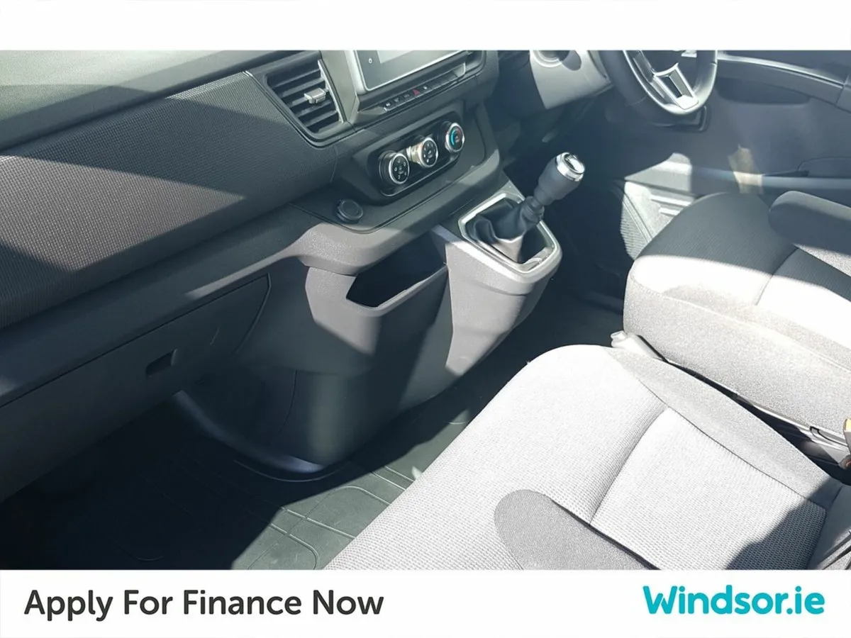 Nissan Primastar L2H1 130 SV Price is plus VAT - Image 4