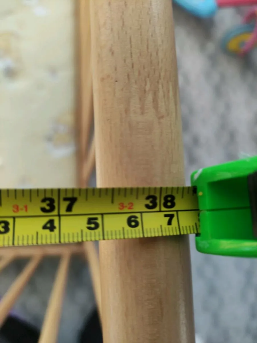 Wooden play pen - Image 2