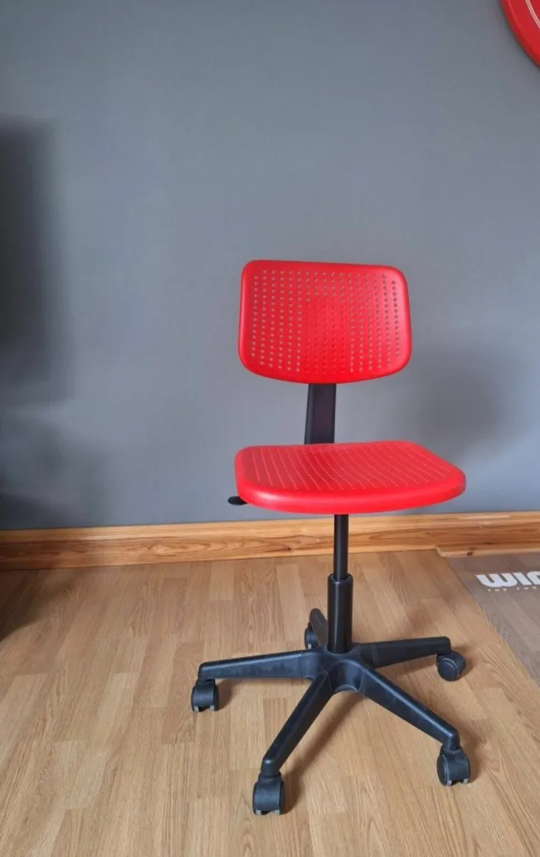 Desk & chair  for sale - Image 1