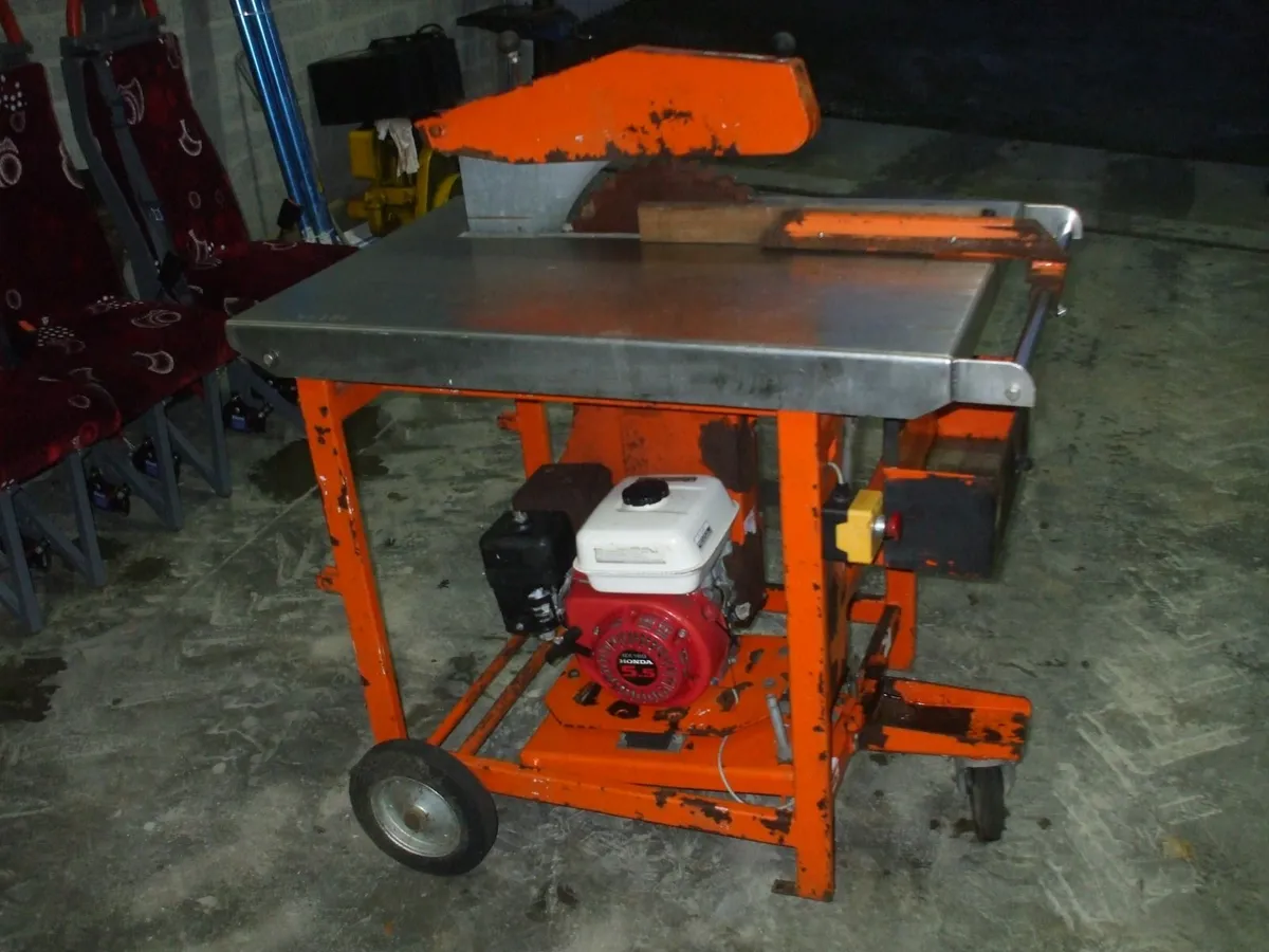 saw bench with honda engine