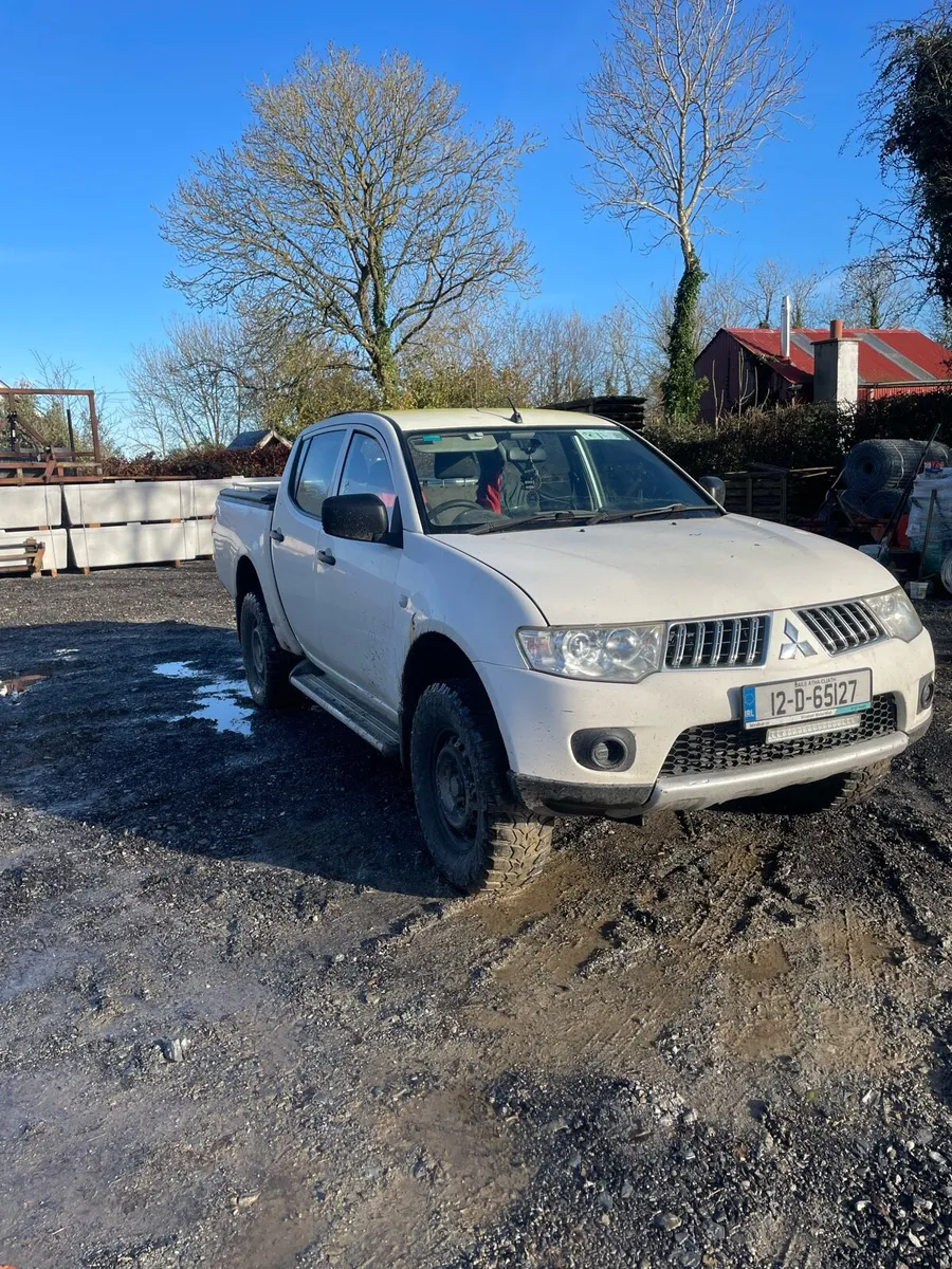 Mitsubishi l200 - Image 1