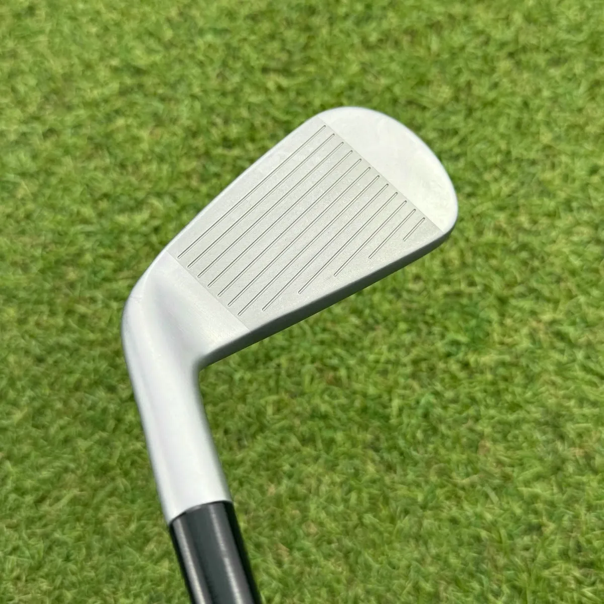 Taylormade P.DHY Utility #4 Iron 22° / Regular - Image 3
