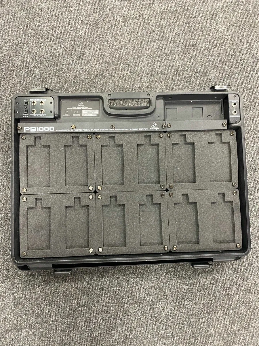Behringer PB1000 Pedal Board - Image 1