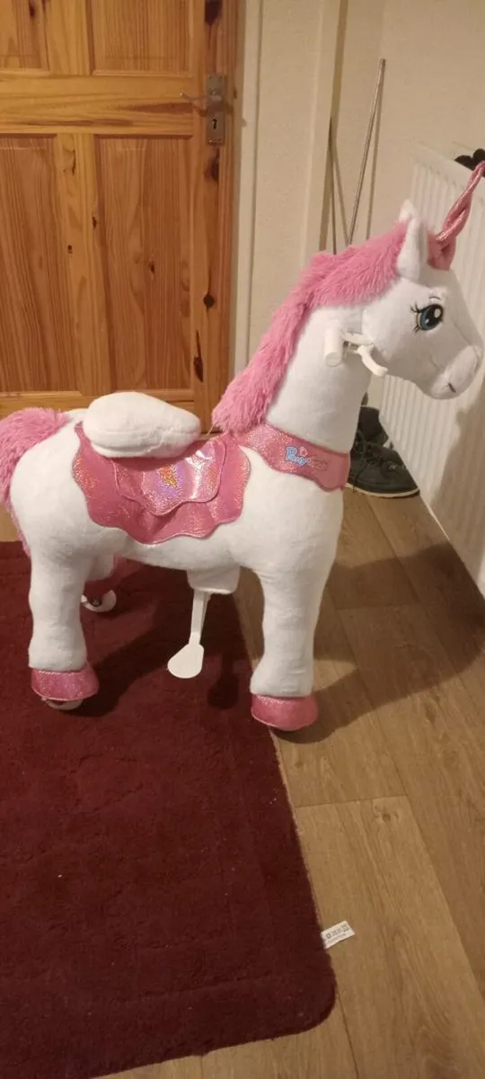 Child's pony cycle - Image 4