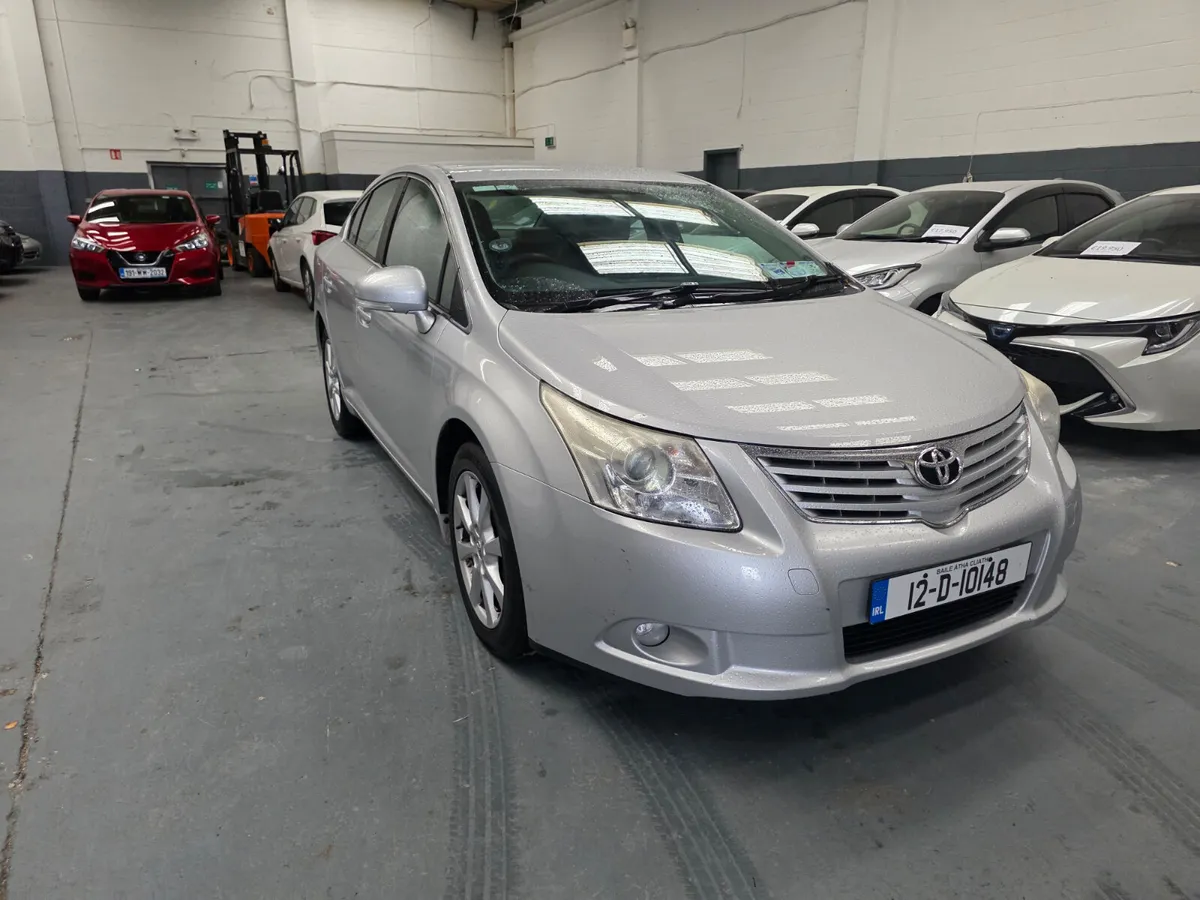 Toyota Avensis 2012 D4D - Image 1