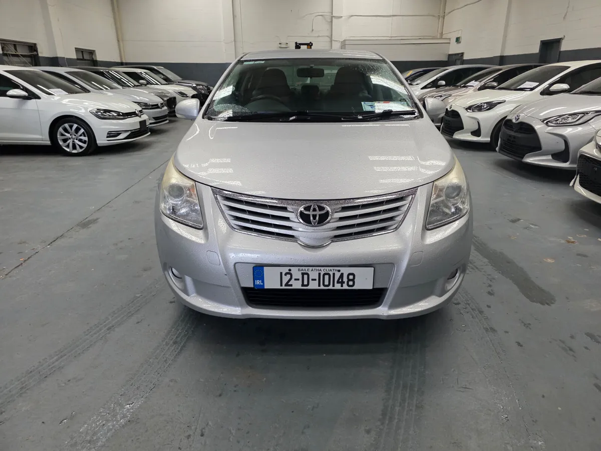 Toyota Avensis 2012 D4D - Image 2