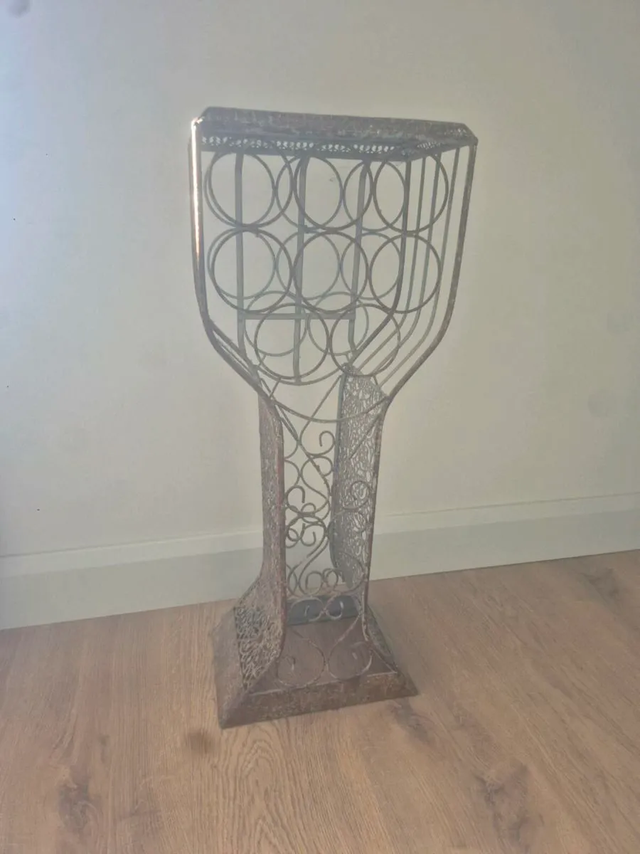 Vintage style wine rack - Image 3
