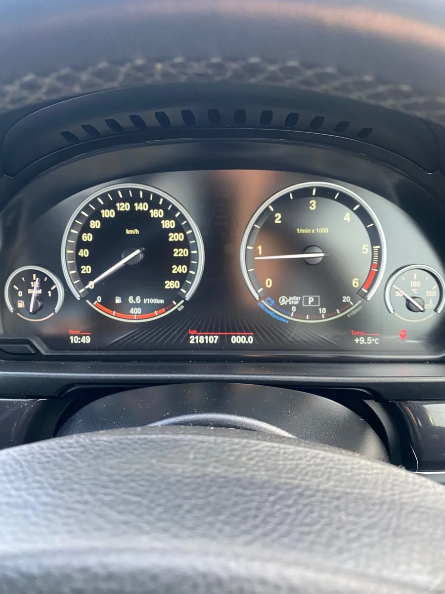 BMW 5-Series 2014 - Image 3