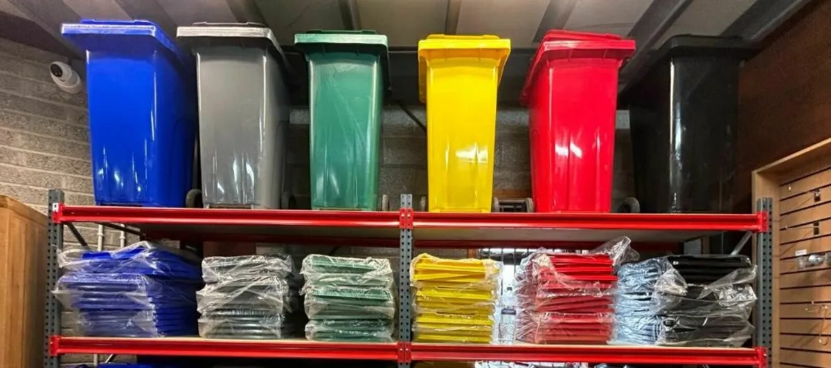 120Ltr Wheelie Bins - Image 3