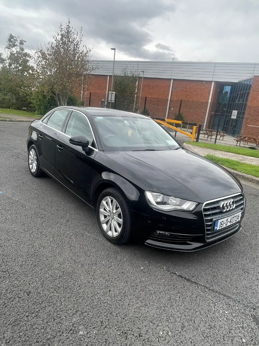 Audi A3 saloon 2016 - Image 2