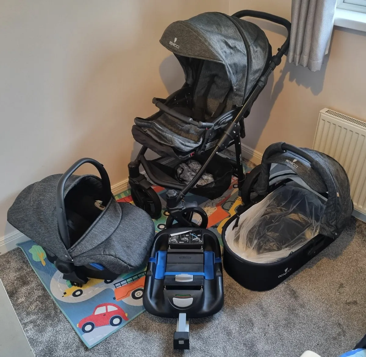 Venicci Travel System