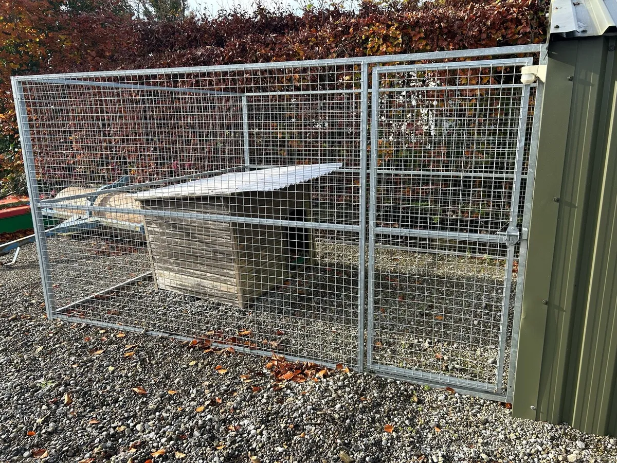 Dog pen - Image 2
