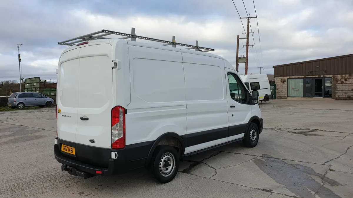 *For Sale* Ford Transit van 2022 2.0 dsl 6 speed - Image 4