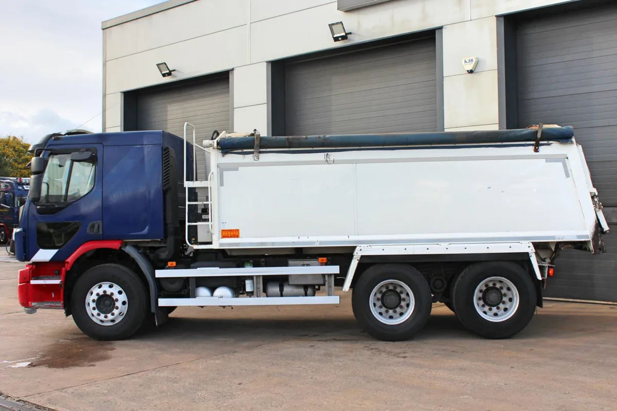 2018 (68) VOLVO FE 350 6X4 TIPPER (EURO 6) - Image 4