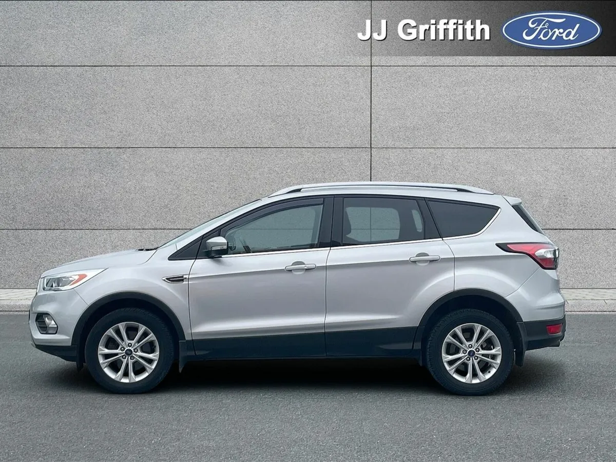 Ford Kuga 1.5TDCi 120PS FWD Titanium - Image 3
