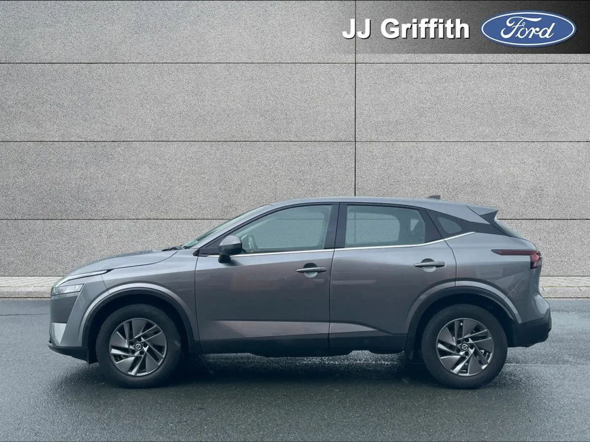 Nissan Qashqai 1.3 PET MILD HYBRID SV - Image 3