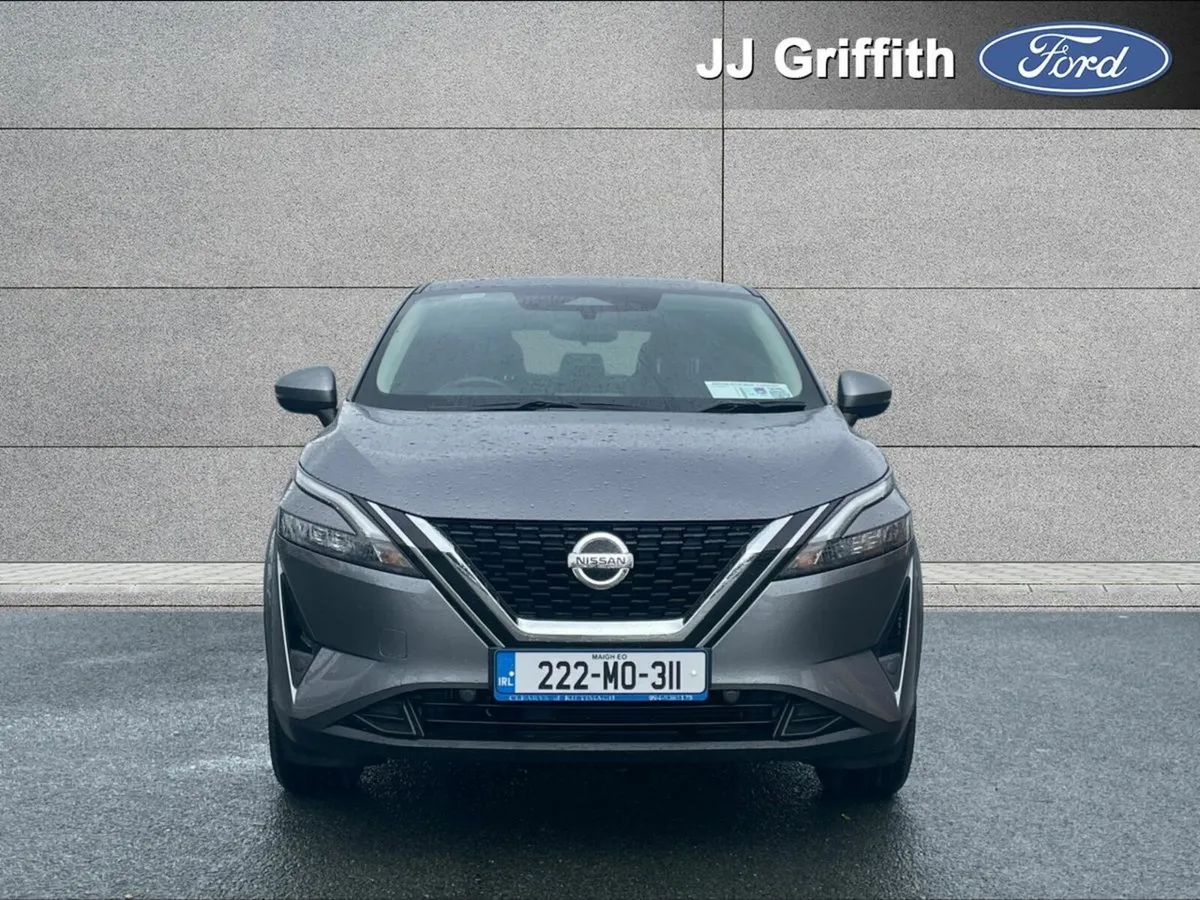 Nissan Qashqai 1.3 PET MILD HYBRID SV - Image 4