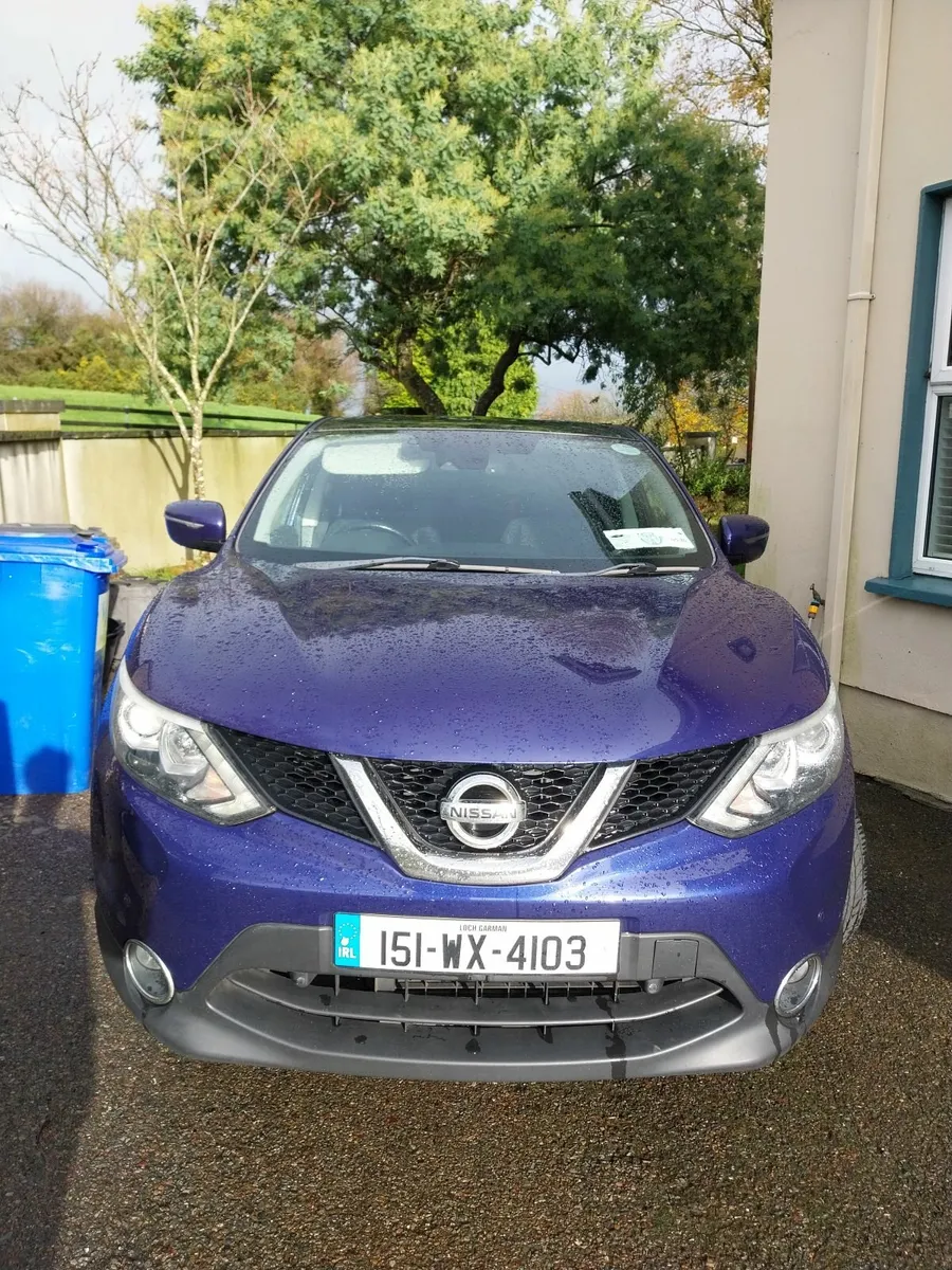 Nissan Qashqai 2015 Acenta, with panoramic roof - Image 1