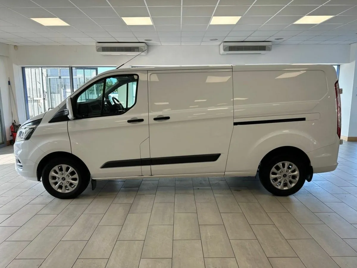 Ford Transit Custom 300 L TREND 2.0 TD130 M6 - Image 2