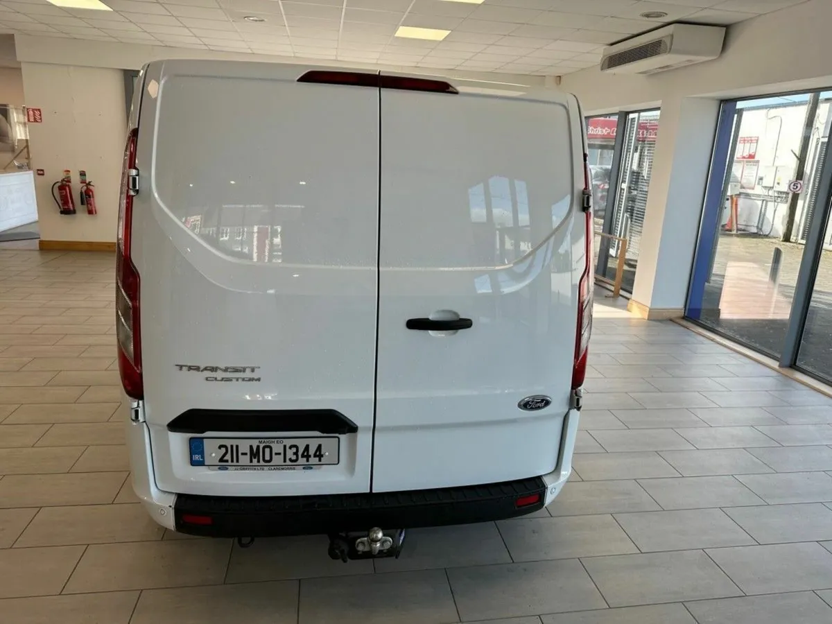 Ford Transit Custom 300 L TREND 2.0 TD130 M6 - Image 4