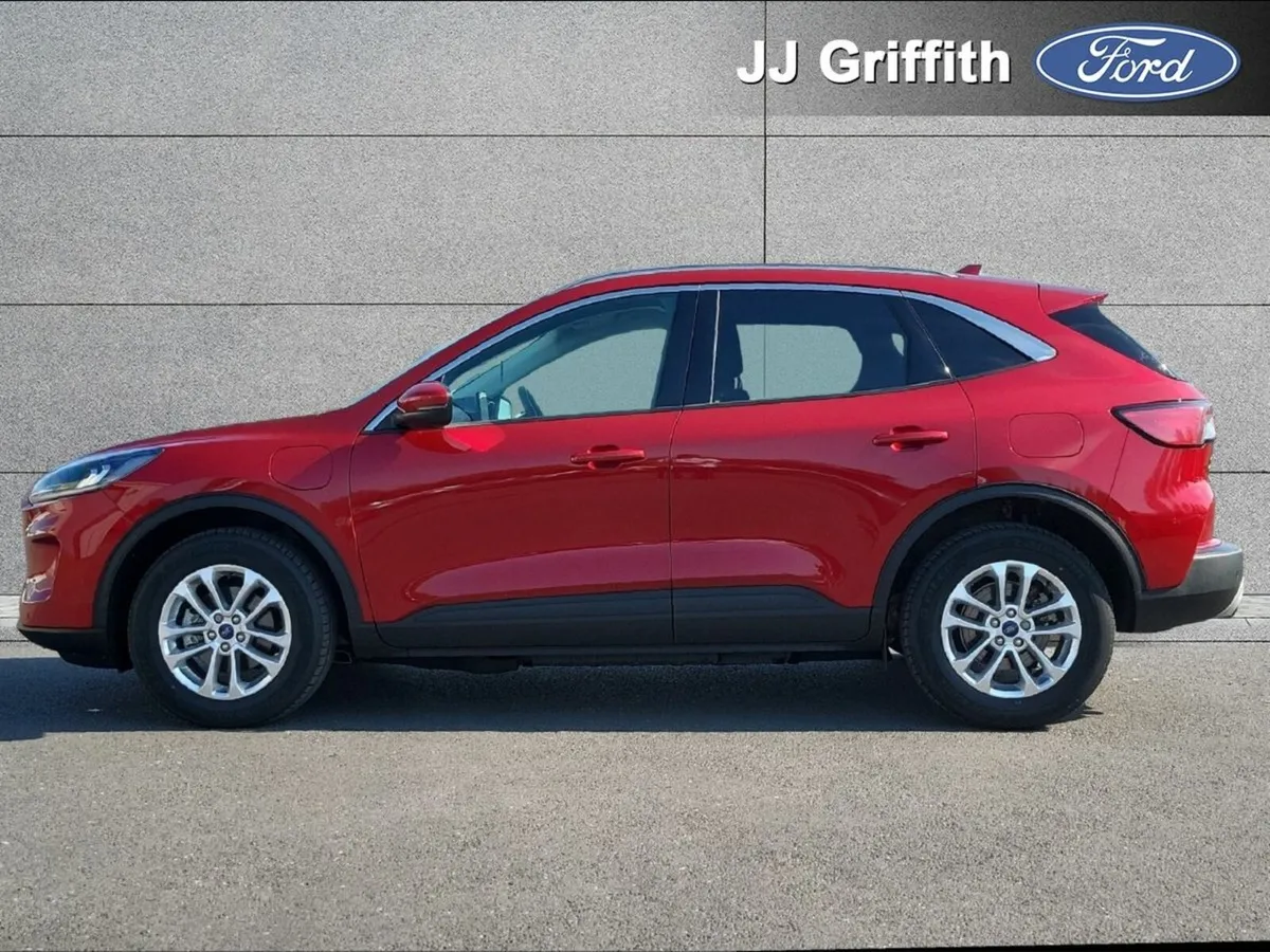 Ford Kuga 2.5 Duratec 190PS FHEV Titanium Auto - Image 4