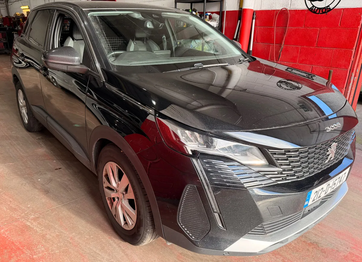 212 Peugeot 3008 Only 60,000Km Van