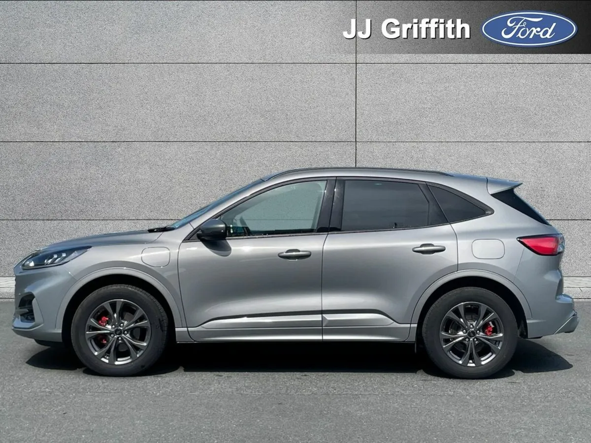 Ford Kuga 2.5 Duratec 225PS PHEV ST-Line Auto - Image 3