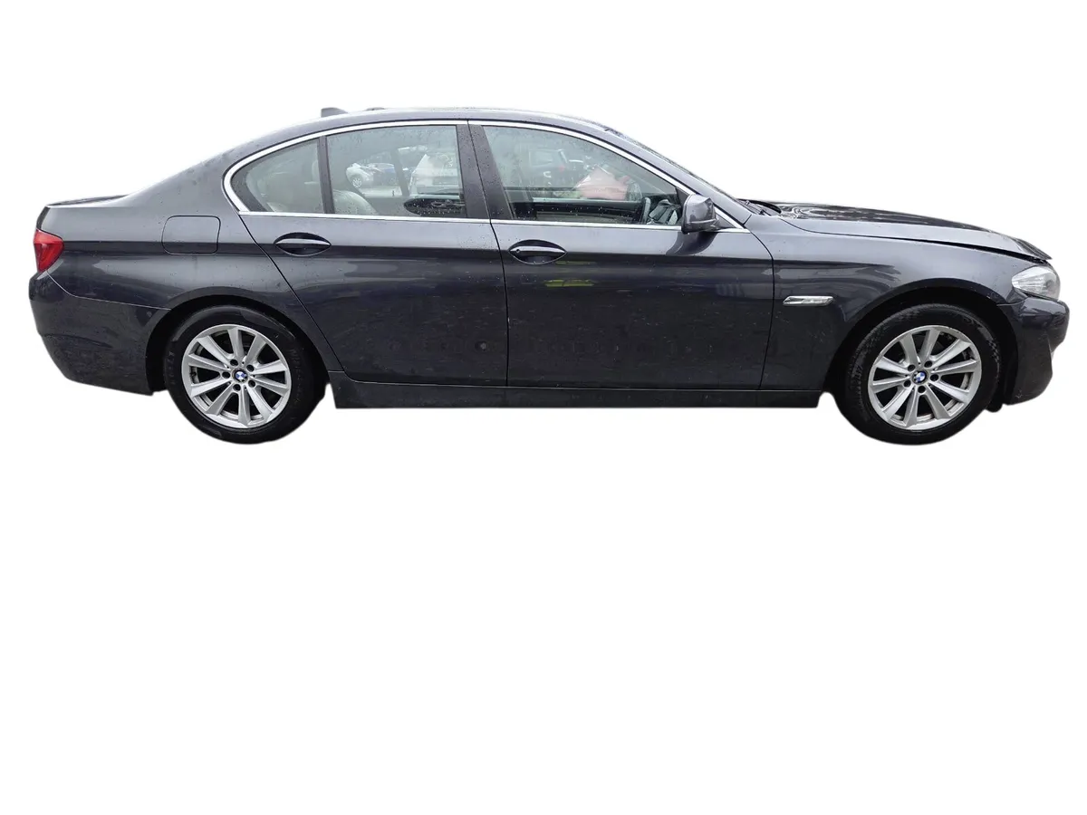 2010 BMW 5 SERIES F10 For Breaking/Dismantling - Image 2