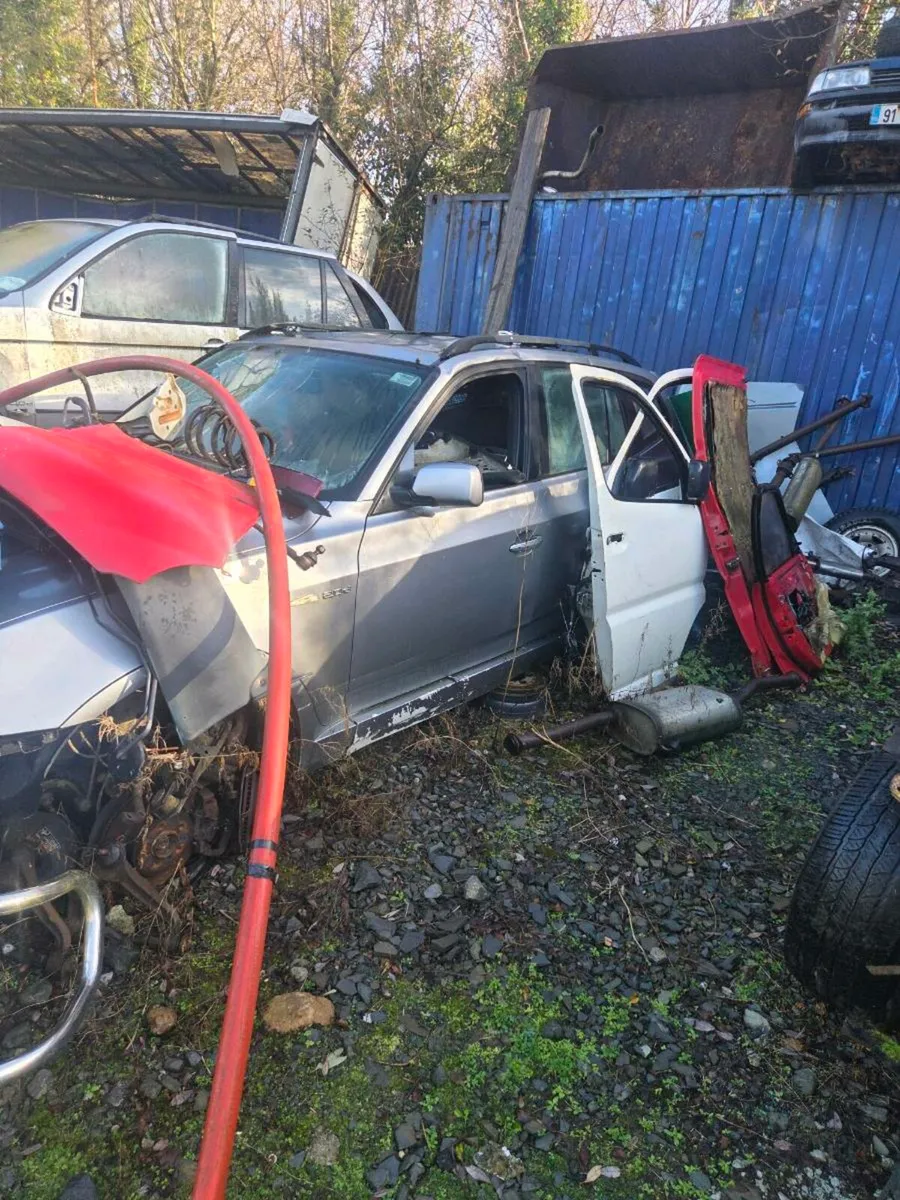 05,x3,x5 parts - Image 1