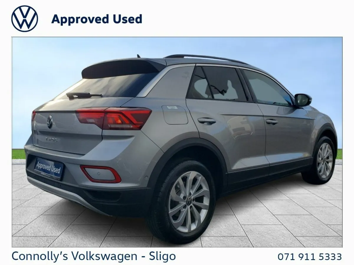 Volkswagen T-Roc EDITION 75 1.0TSI 116HP - Image 4
