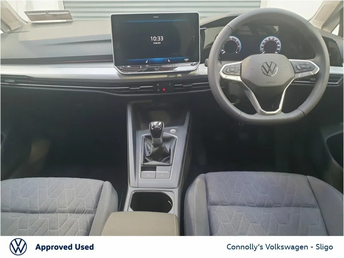 Volkswagen Golf EDITION 75 2.0 TDI 116HP - Image 4