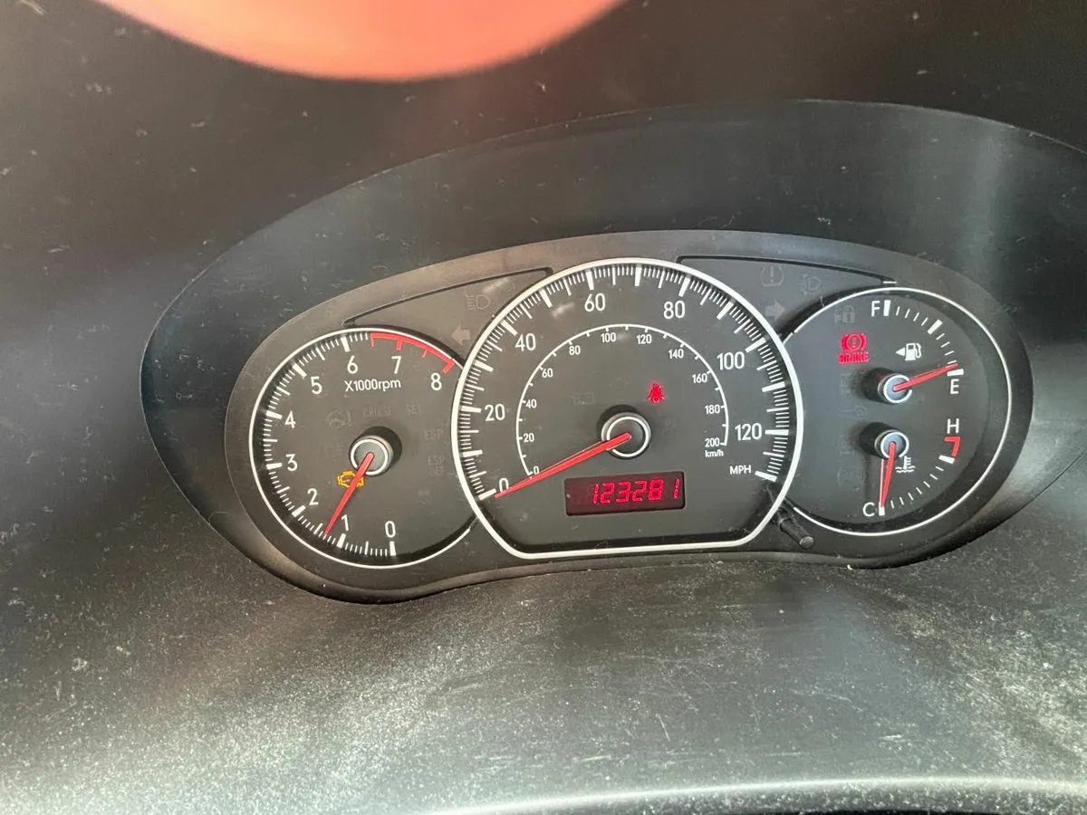 Suzuki SX4 2007 - Image 2