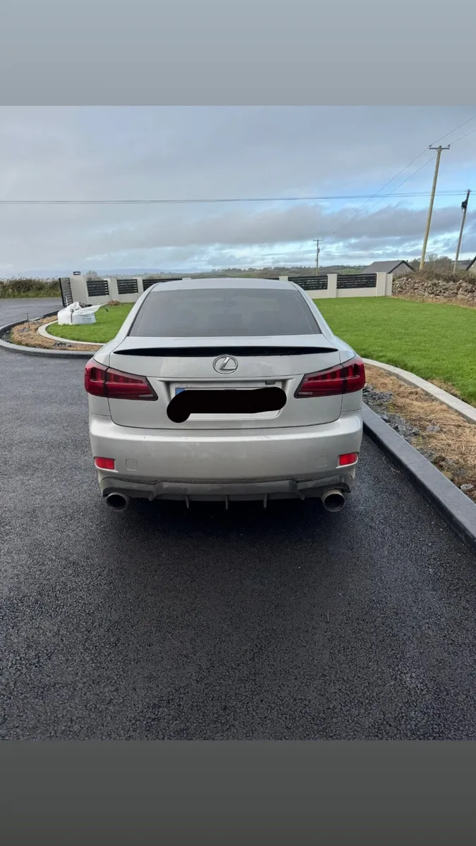 Lexus is200D - Image 2