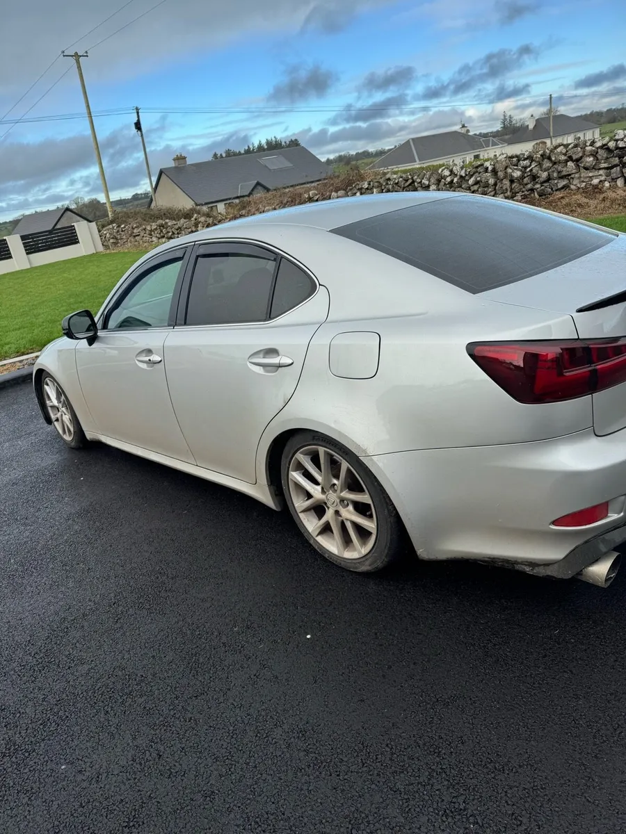 Lexus is200D - Image 3