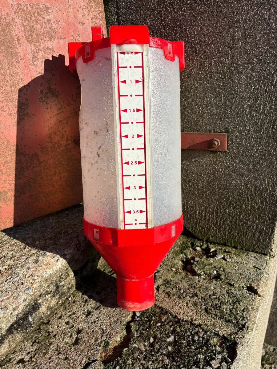 Free Batch Feeders - Image 1