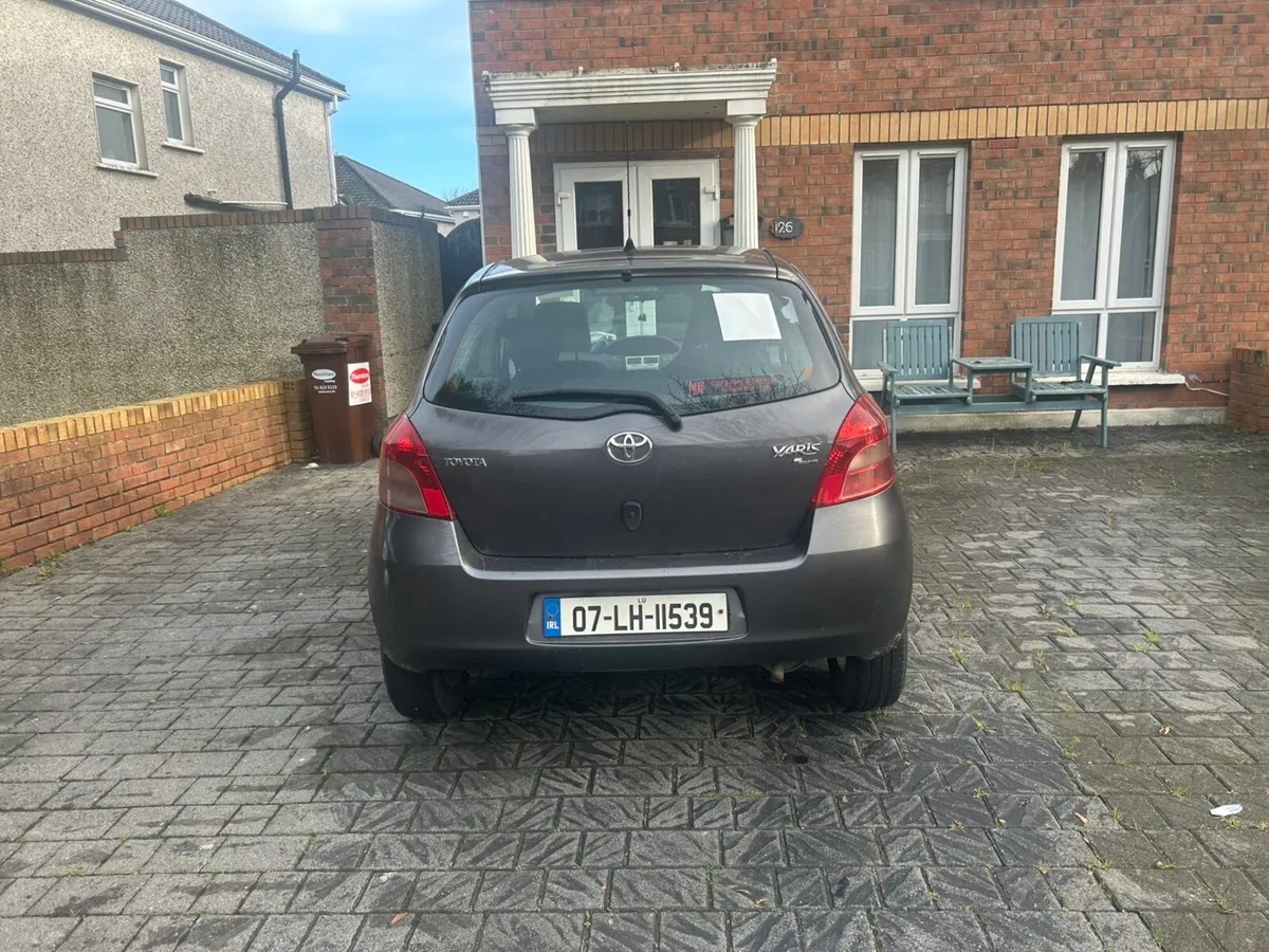 Toyota Yaris 2007 1.3 Petrol - Image 2
