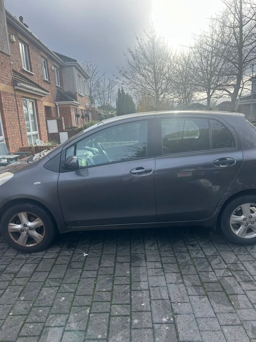 Toyota Yaris 2007 1.3 Petrol - Image 4