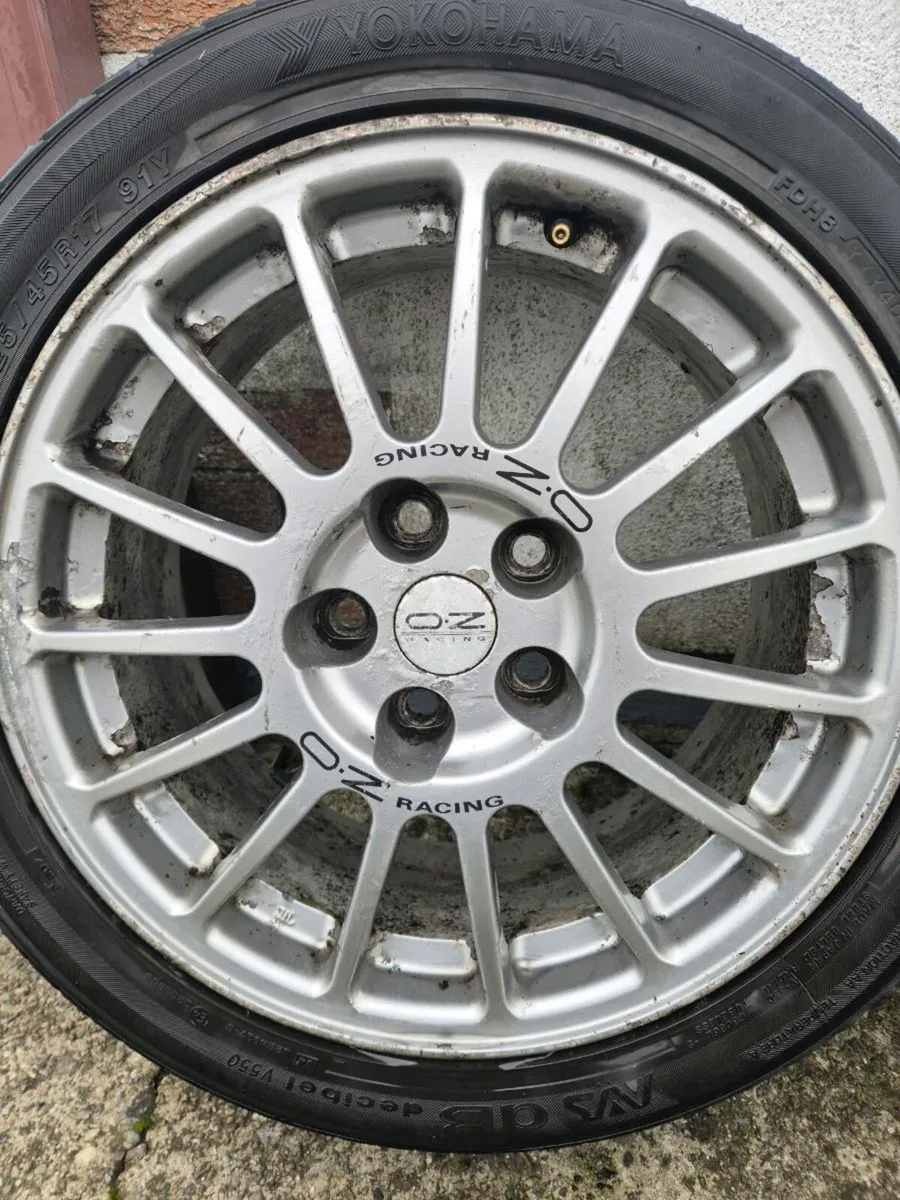 17" Oz Racing Alloys. EVO 6 - Image 1