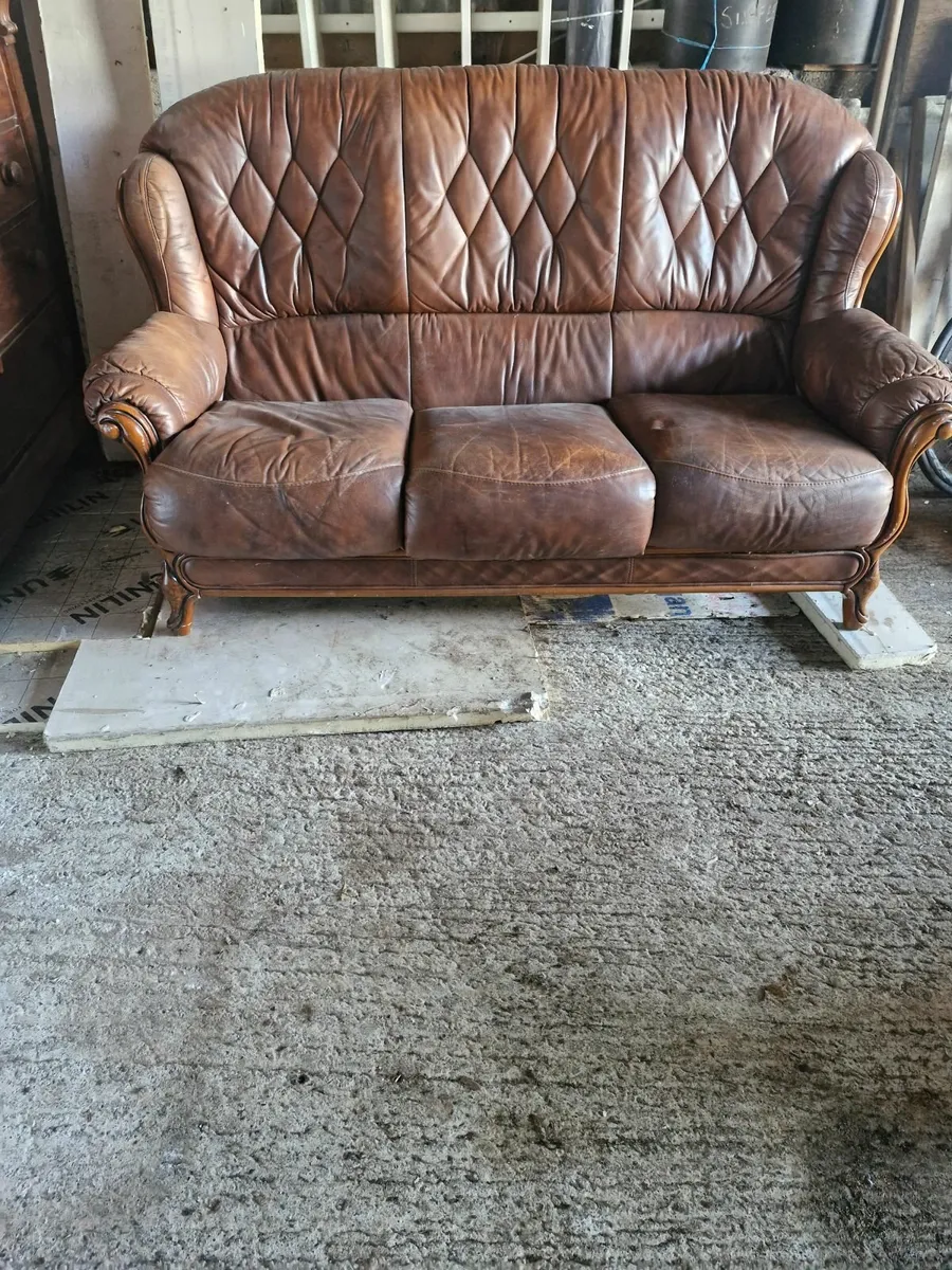 Sofa 3 seater free  to take away. - Image 2