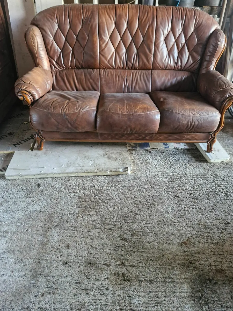 Sofa 3 seater free  to take away. - Image 3