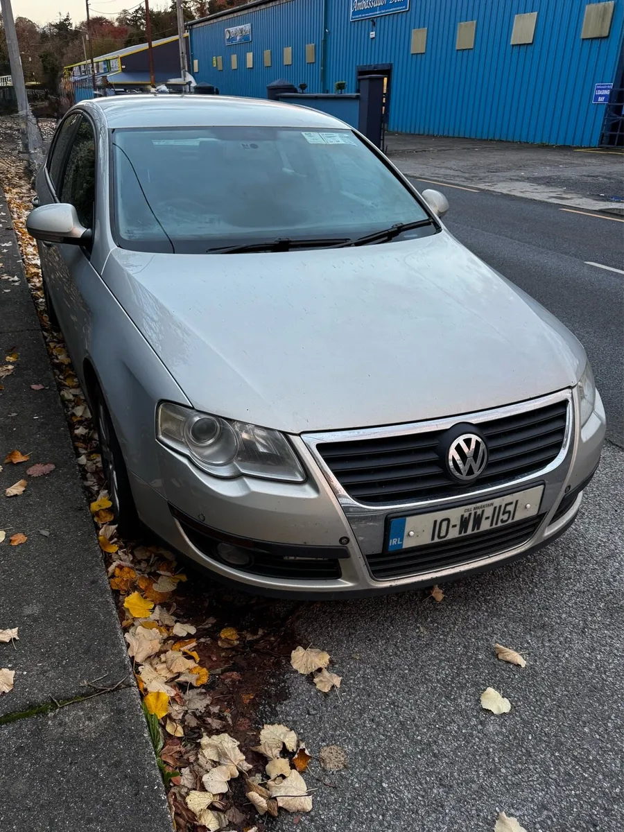 Volkswagen Passat 1.6 tdi 2010 - Image 2