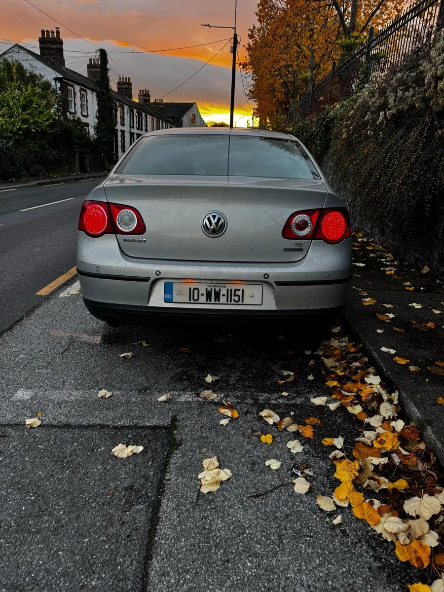 Volkswagen Passat 1.6 tdi 2010 - Image 4